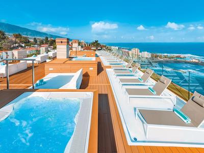 Loro Atlantic Mirage - Puerto de la Cruz, Spanje
