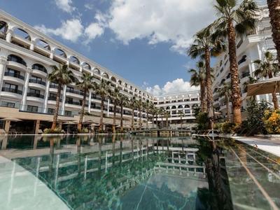 Fafa Aqua Palace Resort & Spa - Golem, Albanië
