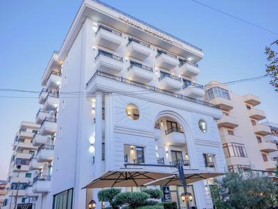 Dolanit Hotels Lubjana - Durrës, Albanië