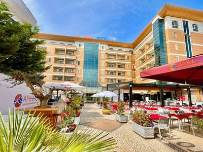 AMH Hotel Durres - Durrës, Albanië