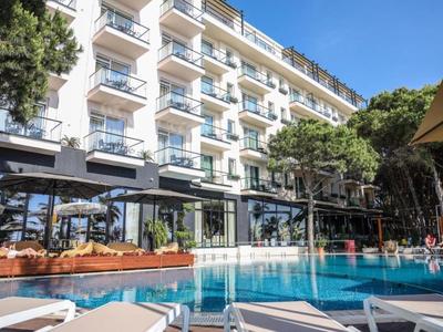 VM Resort & Spa - Golem, Albanië