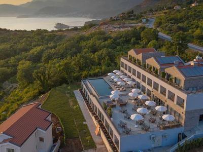 Vivid Blue Serenity Resort - Petrovac, Montenegro
