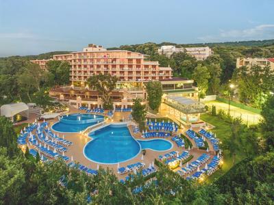 Kristal (Crystal) - Goudstrand (Zlatni Piassatsi), Bulgarije