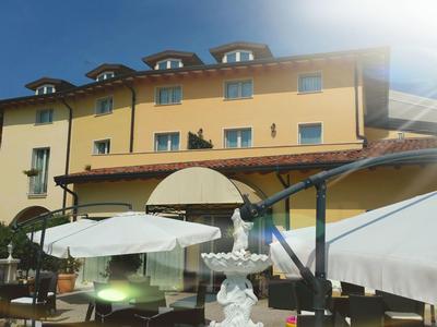 Borgo dei Poeti Wellness Resort (ex Borgo dei Poeti Resort Spa) - Manerba del Garda, Italië