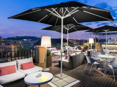 H10 Universitat - Barcelona