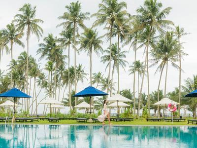 The Blue Water - Wadduwa, Sri Lanka