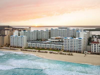 Hilton Cancun Mar Caribe All-Inclusive Resort - Cancún Hotelzone km 9-20, Mexico