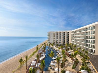 Hilton Cancun, an All-Inclusive Resort - Cancún, Mexico