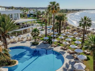 Golden Bay Beach - Larnaca