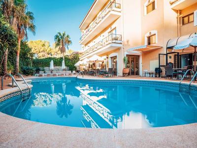 Hostal Villa Rosa - Paguera, Spanje
