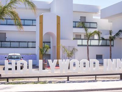 Hollywood Inn - Faliraki, Griekenland