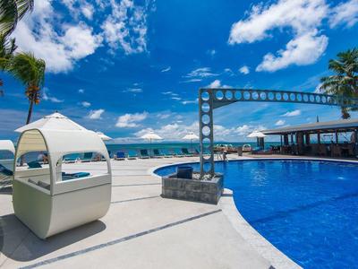 Coco de Mer Hotel & Black Parrot Suites - Anse Bois de Rose, Seychellen