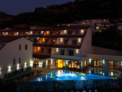 Tropis - Tropea