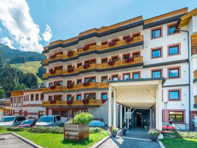 JUFA Alpenhotel - Saalbach