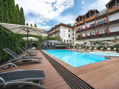 Neue Post - Zell am See