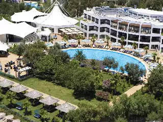 Latanya Beach Resort