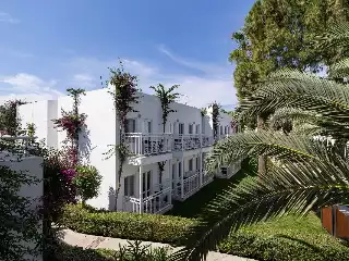 Petunya Beach Resort