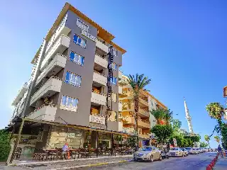 Miss Cleopatra (ex Ozcan)