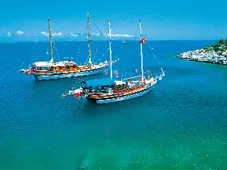 Blue Cruise & Kaila Beach Hotel (CR)