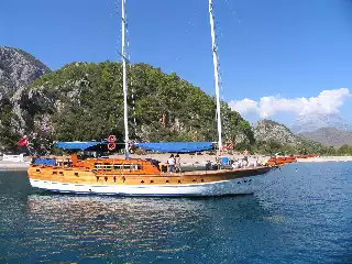 Blue Cruise & Eftalia Aytur (CR)