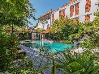 Adi Dharma Cottages & Hotel