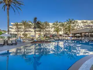 Barceló Corralejo Bay