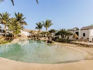 R2 Romantic Fantasia Dreams & Suites