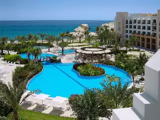 Shangri-La's Barr Al Jissah Resort & Spa Al Waha